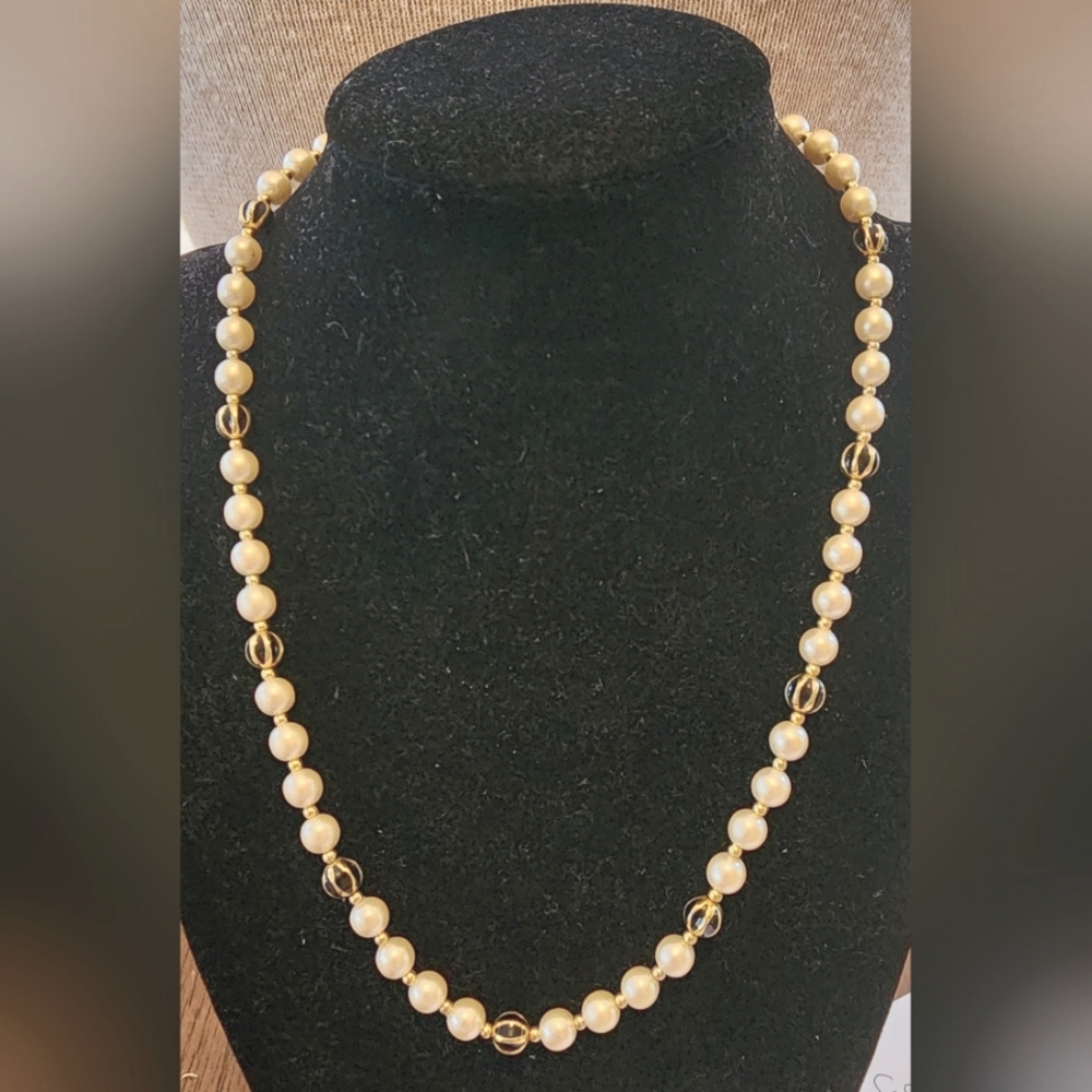 Vintage Napier Gold White Ivory Black Faux Pearl Necklace Choker 17.5"